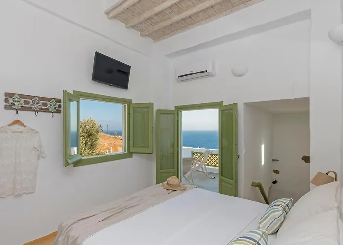 Elia Traditional Astypálaia